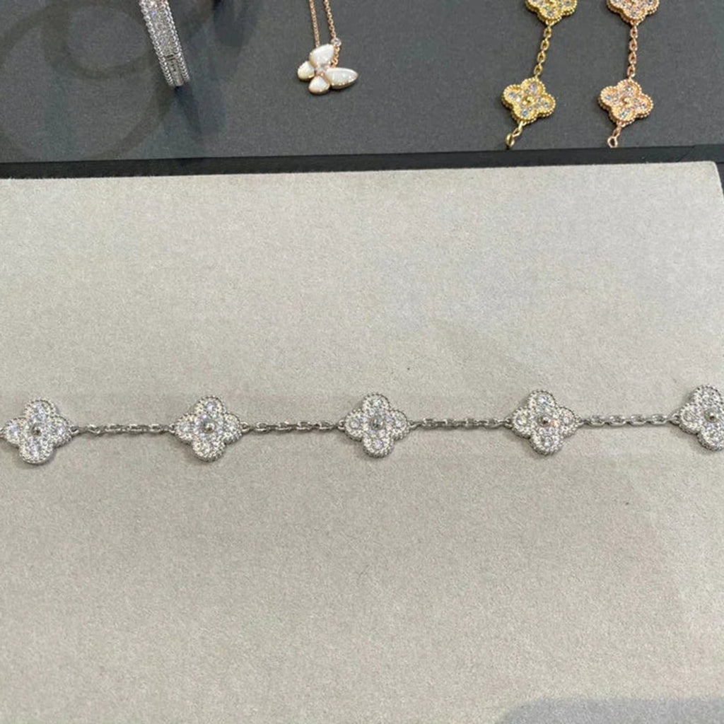 VCA CLOVER 5 MOTIF FULL DIAMOND BRACELET COLLECTION