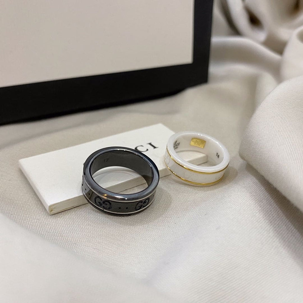 18K Double Gucci Icon Black Corundum Ring