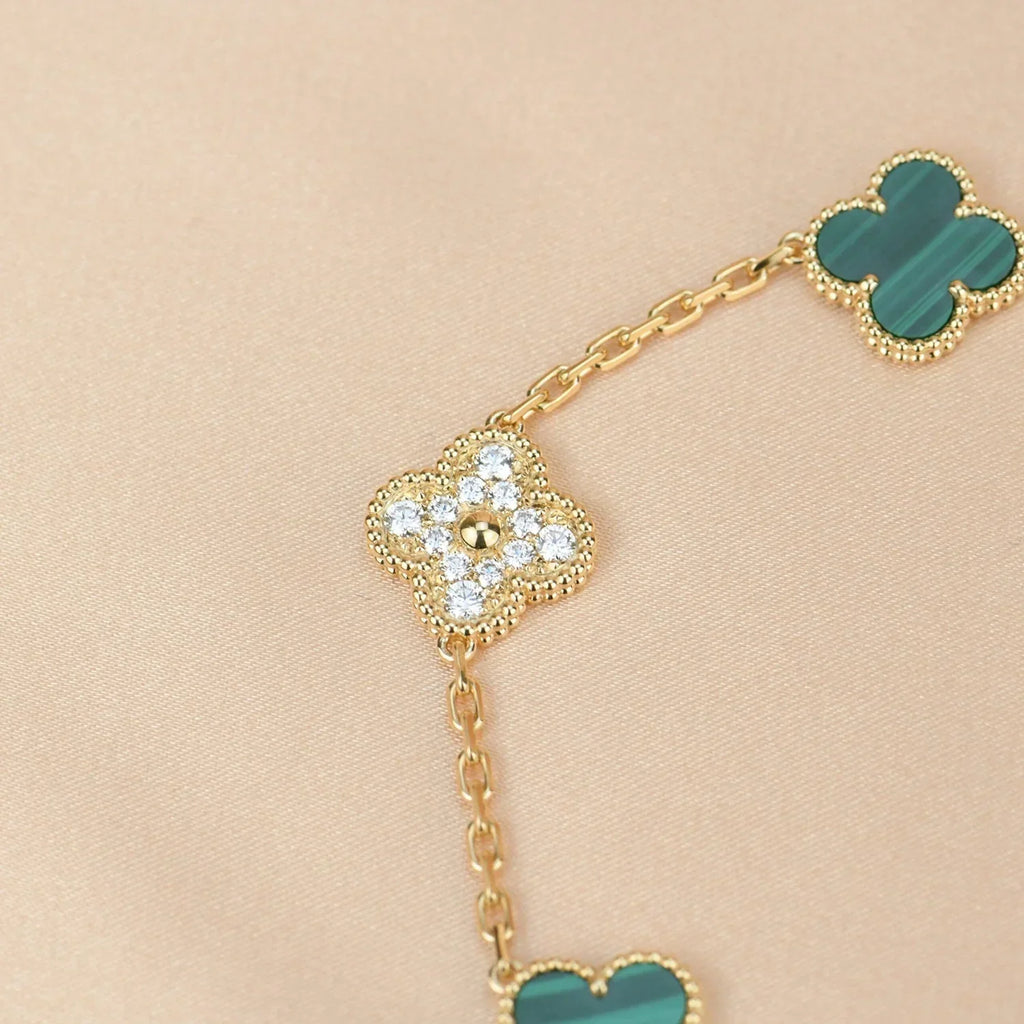 VCA CLOVER 5 MOTIF MALACHITE BRACELET COLLECTION