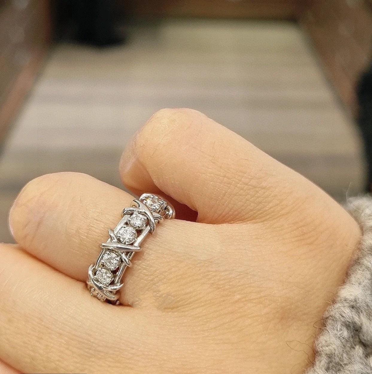 18K Tiffany Schlumberger Eighteen Stone Ring