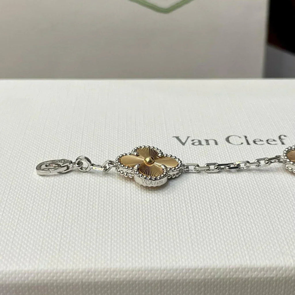 VCA CLOVER 5 MOTIF LASER BRACELET COLLECTION